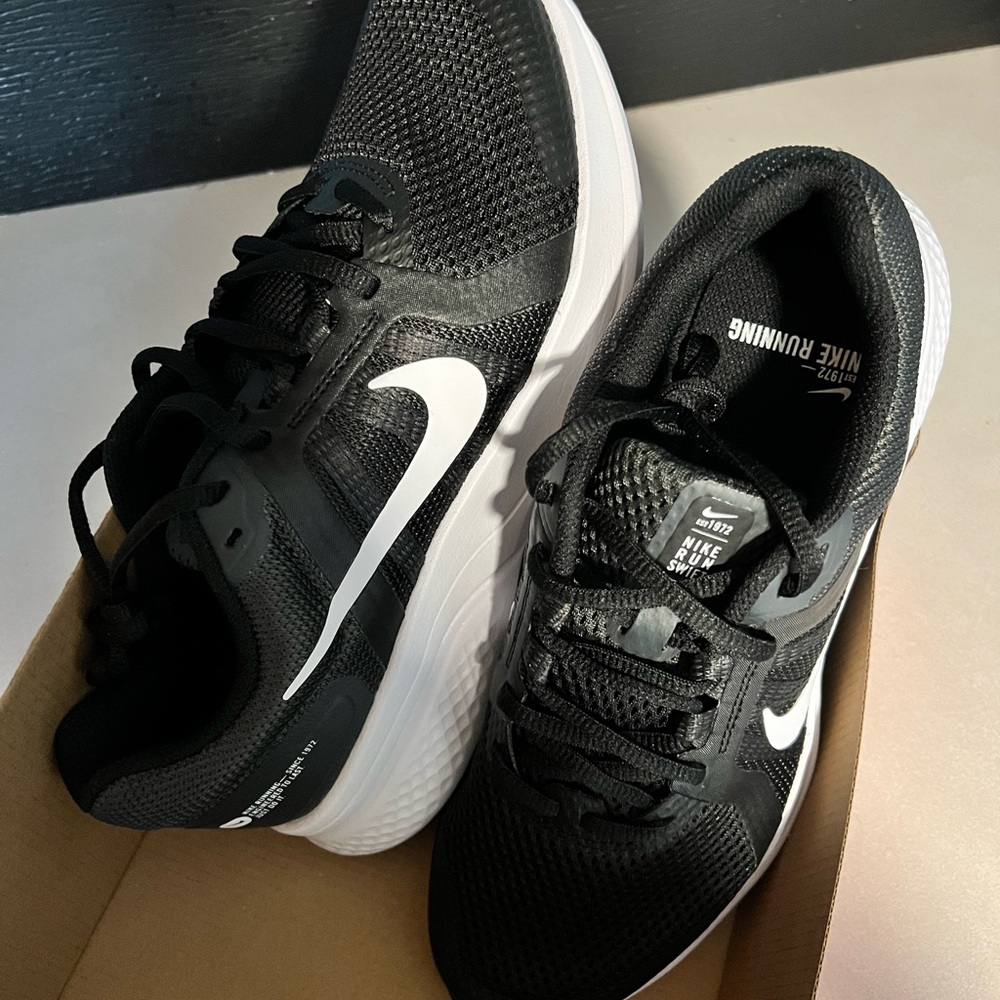 Nike Run Swift Running Shoes - Picture 5 of 5